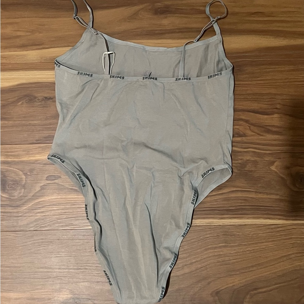 SKIMS Cotton Logo bodysuit 3X - Picture 2 of 3